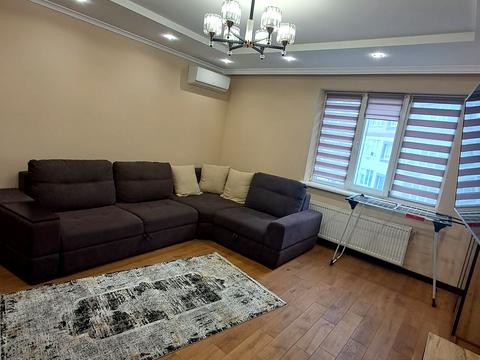 квартира за адресою Володимира Івасюка вул., (Будинок)