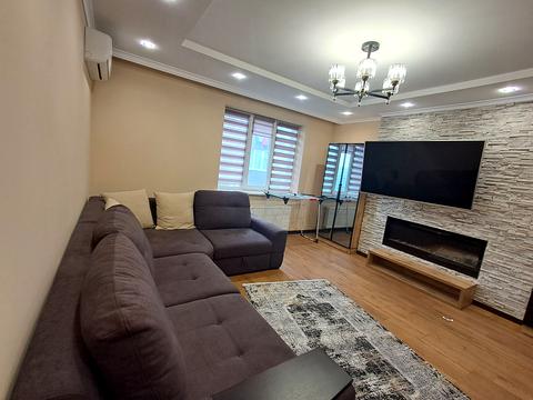 квартира за адресою Володимира Івасюка вул., (Будинок)