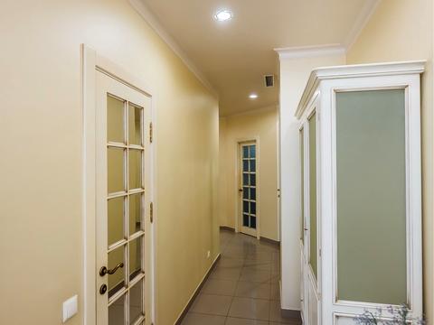 комерційна за адресою Володимира Івасюка просп. (Героїв Сталінграду), 4