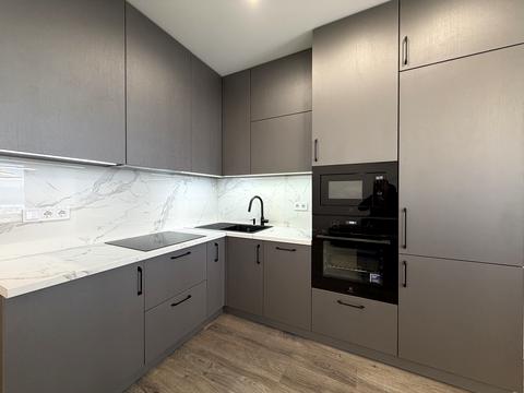 квартира за адресою Дніпровська набережна вул., 20-Б