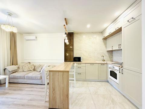 квартира за адресою Зарічна вул., 6