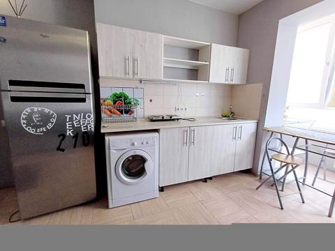 квартира за адресою Жоліо Кюрі вул., 64