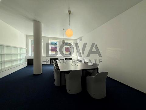 комерційна за адресою Євгена Чикаленка вул. (Пушкінська), 32