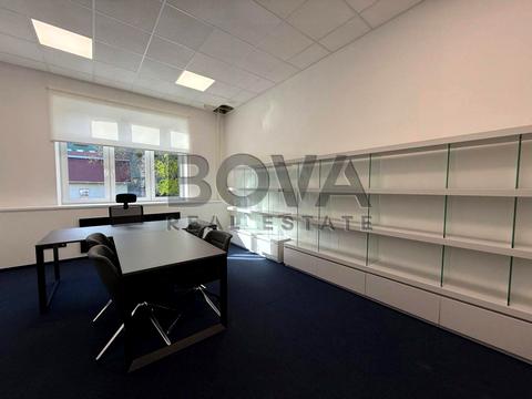 комерційна за адресою Євгена Чикаленка вул. (Пушкінська), 32