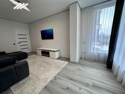 квартира за адресою Івано-Франківськ, Слави Стецько вул., (Будинок)