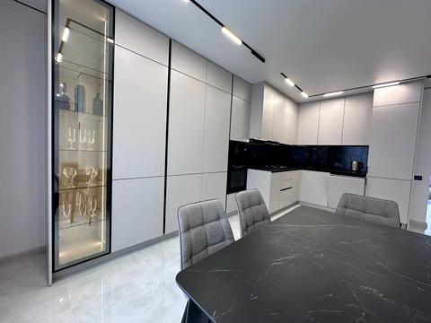 квартира за адресою Івано-Франківськ, Слави Стецько вул., (Будинок)