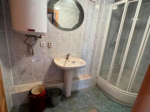 будинок за адресою с. Великий Рожин, Яремчука Н, 68