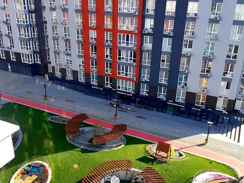 квартира за адресою смт. Авангард, Спрейса вул., 9