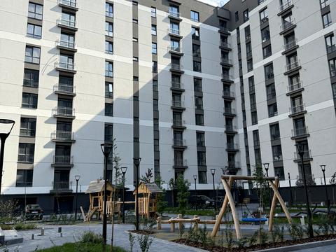 квартира за адресою Олександра Довженка вул., (Будинок 12)