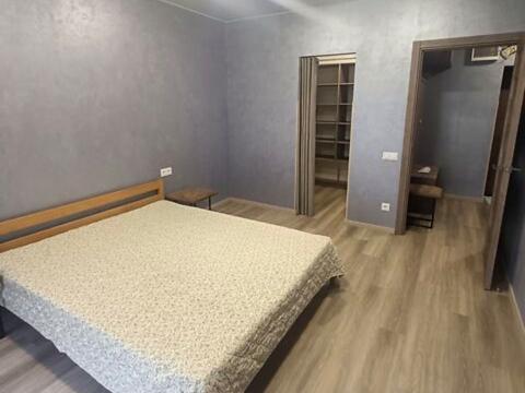 квартира по адресу Співдружності ул., 6