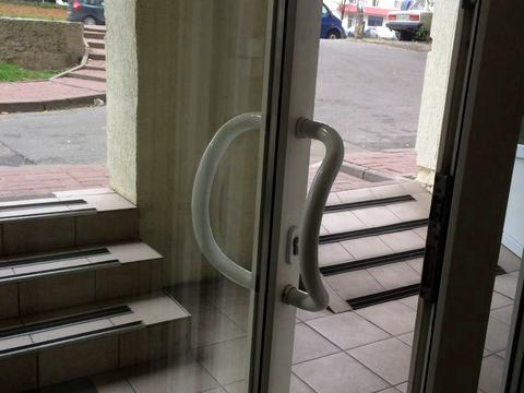 комерційна за адресою Київ, Голосіївський просп. (40-річчя Жовтня), 27