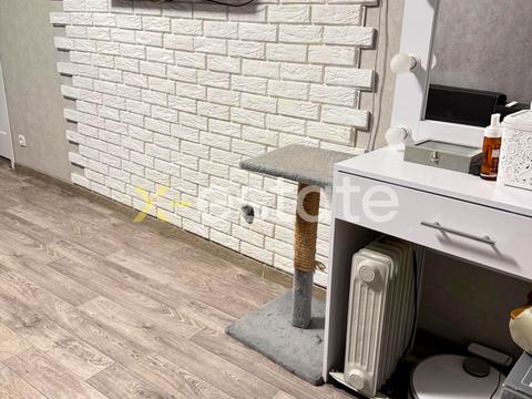 квартира за адресою Льва Ландау просп. (50-річчя СРСР), 16