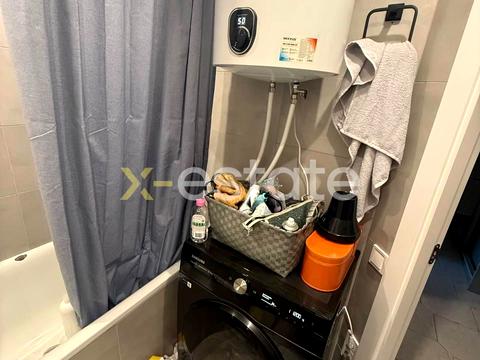 квартира за адресою Льва Ландау просп. (50-річчя СРСР), 16