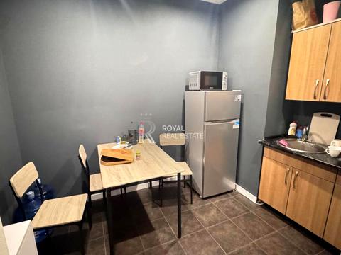 комерційна за адресою Володимира Івасюка просп. (Героїв Сталінграду), 4-А