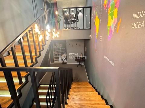 комерційна за адресою Володимира Івасюка просп. (Героїв Сталінграду), 4-А