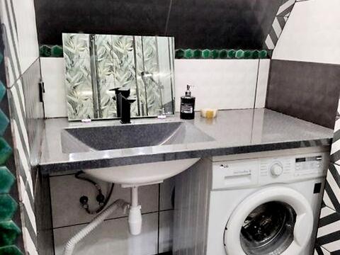 квартира за адресою Братів Міхновських вул. (Московська), 33