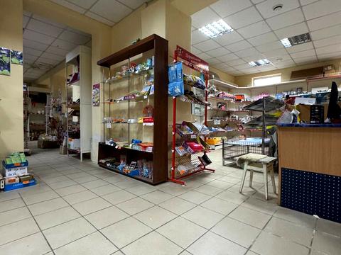 комерційна за адресою Євгена Тельнова вул., 2 к2