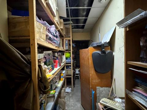 комерційна за адресою Євгена Тельнова вул., 2 к2