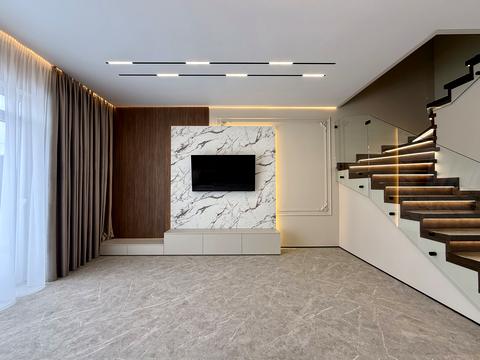 будинок за адресою с. Петропавлівська Борщагівка, Центральна вул.