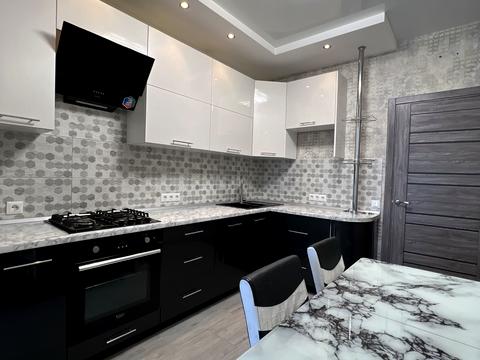 квартира за адресою Героїв Небесної Сотні просп., 28/2