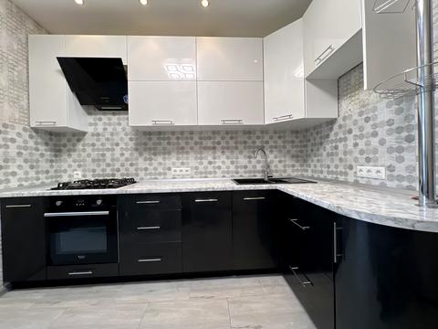 квартира по адресу Героев Небесной Сотни просп., 28/2