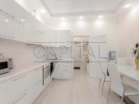 квартира за адресою Андрія Верхогляда вул. (Михайла Драгомирова), 2-А