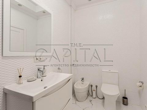 квартира за адресою Андрія Верхогляда вул. (Михайла Драгомирова), 2-А