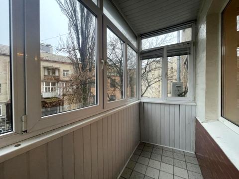 комерційна за адресою Київ, Мала Житомирська вул., 10