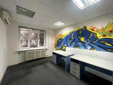 комерційна за адресою Київ, Мала Житомирська вул., 10