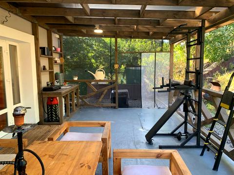 будинок за адресою Прикордонна