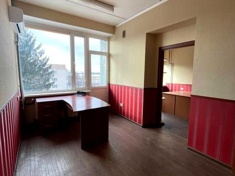 коммерческая по адресу Хмельницьке шосе, 2