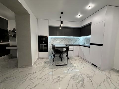 квартира за адресою Залізнична вул., 9Б