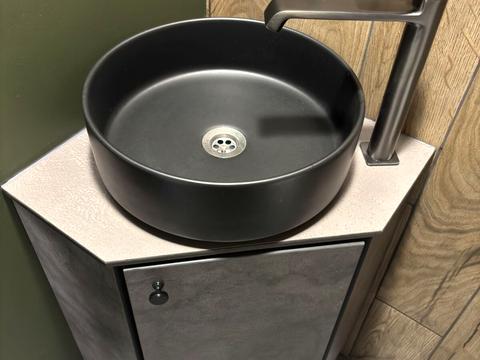 квартира по адресу Сергея Амброса ул., 48