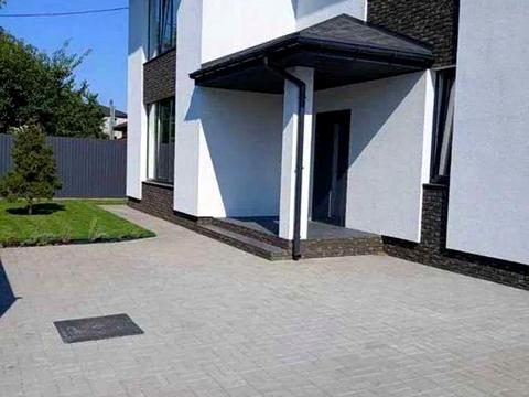 будинок за адресою центральна