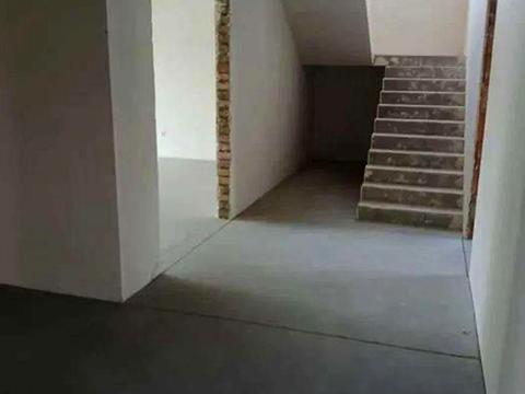 будинок за адресою центральна