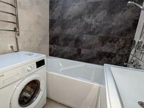 квартира по адресу Квартальна ул. (Гладкова), 38