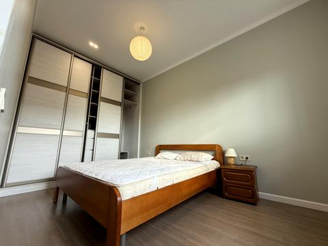 квартира за адресою Василя Тютюнника вул. (Анрі Барбюса), 53