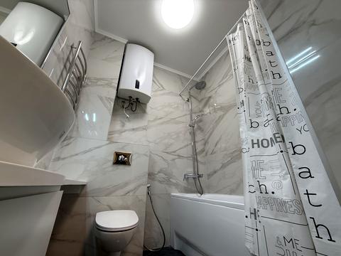 квартира за адресою Василя Тютюнника вул. (Анрі Барбюса), 53