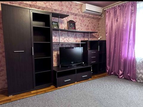 квартира по адресу Квартальна ул. (Гладкова), 19