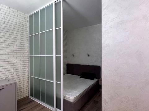 квартира за адресою Джона Маккейна вул. (Івана Кудрі), 26