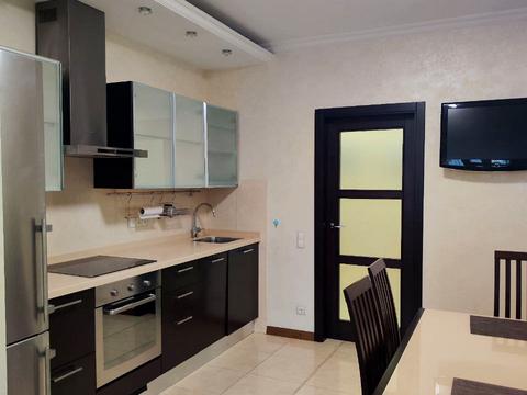 квартира за адресою Миколи Амосова вул., 2