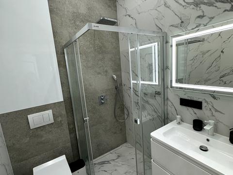 квартира за адресою Володимира Великого вул., 5а