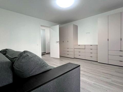 квартира за адресою В'ячеслава Чорновола просп. (), 93