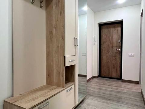 квартира за адресою В'ячеслава Чорновола просп. (), 93