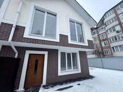 будинок за адресою Новаторів вул., 2