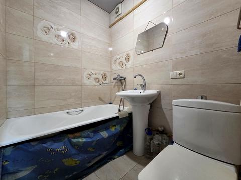 квартира за адресою В'ячеслава Чорновола вул. (Юрія Савченка), 82