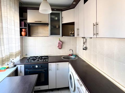 квартира по адресу Строителей ул., 11