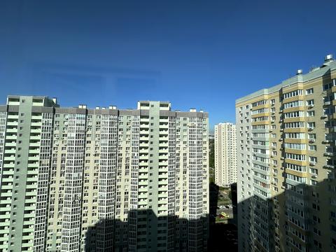 квартира за адресою Софії Русової вул., 7-А