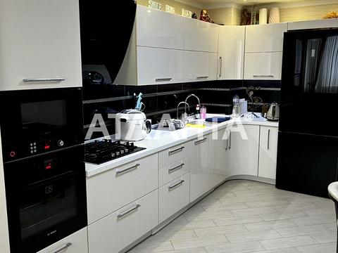 квартира за адресою Академіка Заболотного вул., 57