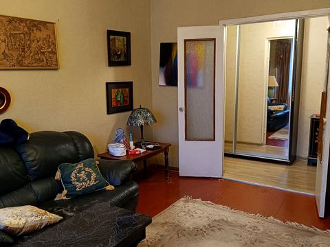 квартира за адресою Сержа Лифаря вул. (Олександра Сабурова), 5